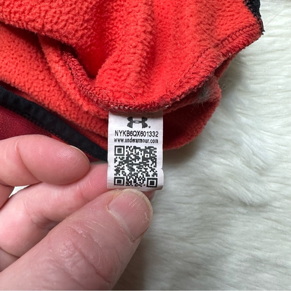 Under Armour Hoodie Pullover Red Size Small - Picture 12 of 16